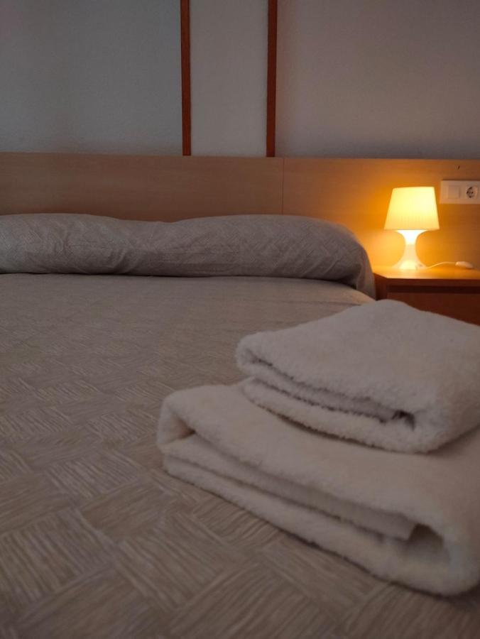 Residencia Universitaria Pare Claret Girona Dış mekan fotoğraf